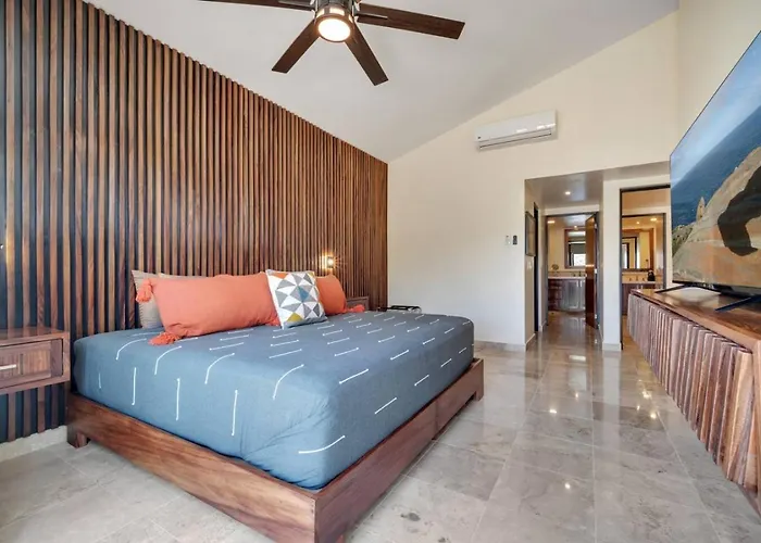 Pedregal 2 Pools Quite Ocean View Walk To Town *